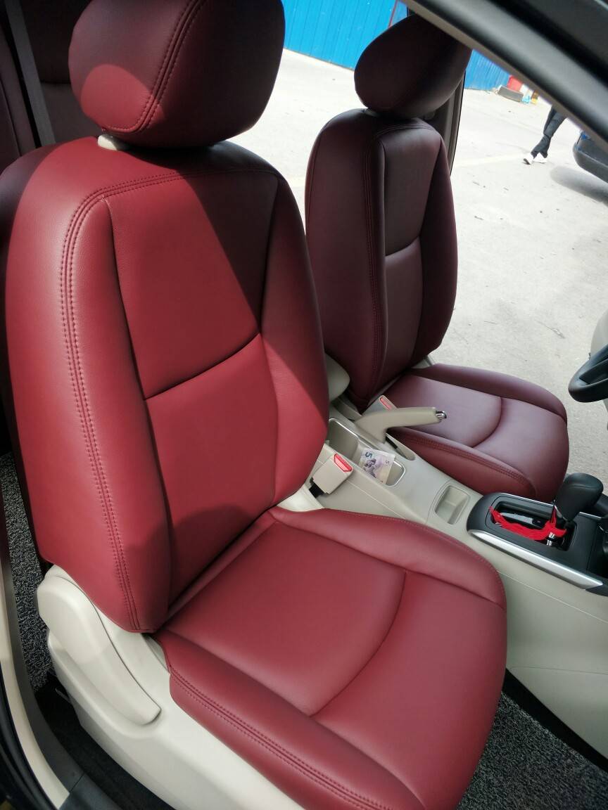 江阴店―新款轩逸酒红色真皮座椅完工