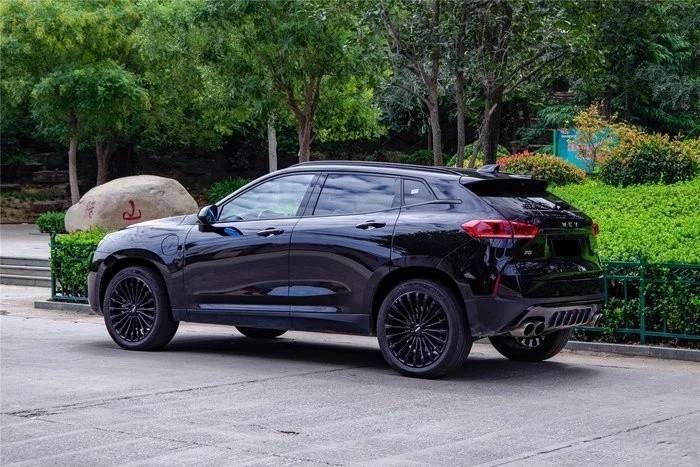 不得不说,魏派p8的外观确实帅