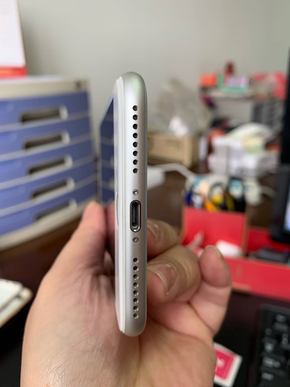 出苹果7p国行128g银白色