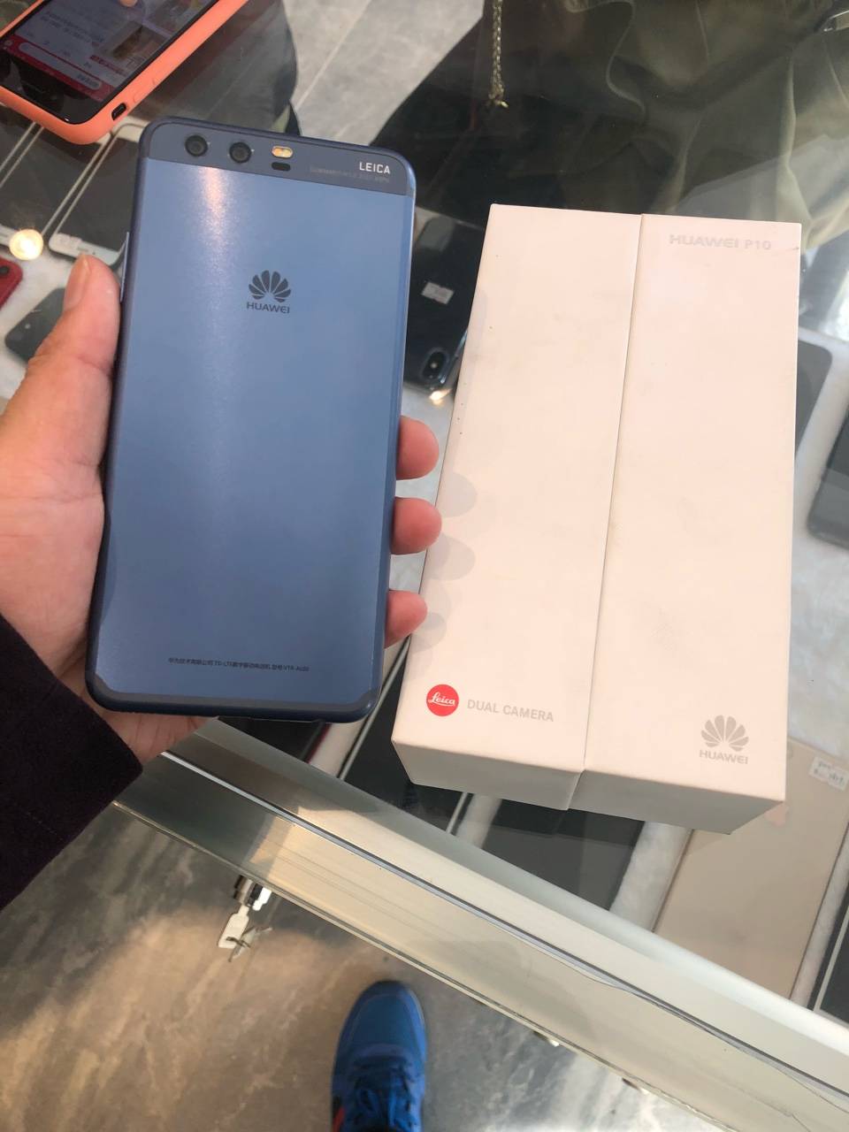 华为p10 128g抵押到期完美充新全套包装盒配件