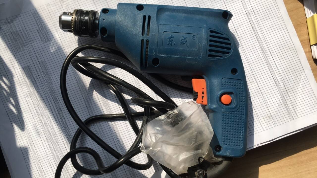 东成全新手电钻(闲置)