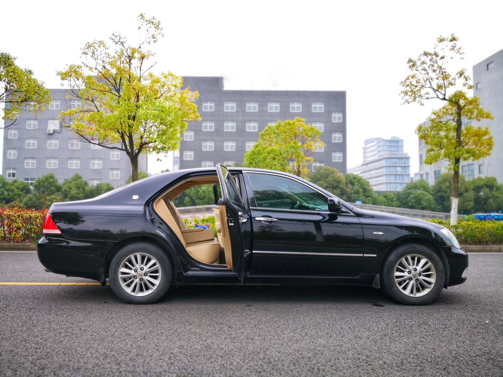 拓品车行 2008年 金标 皇冠 2.5l