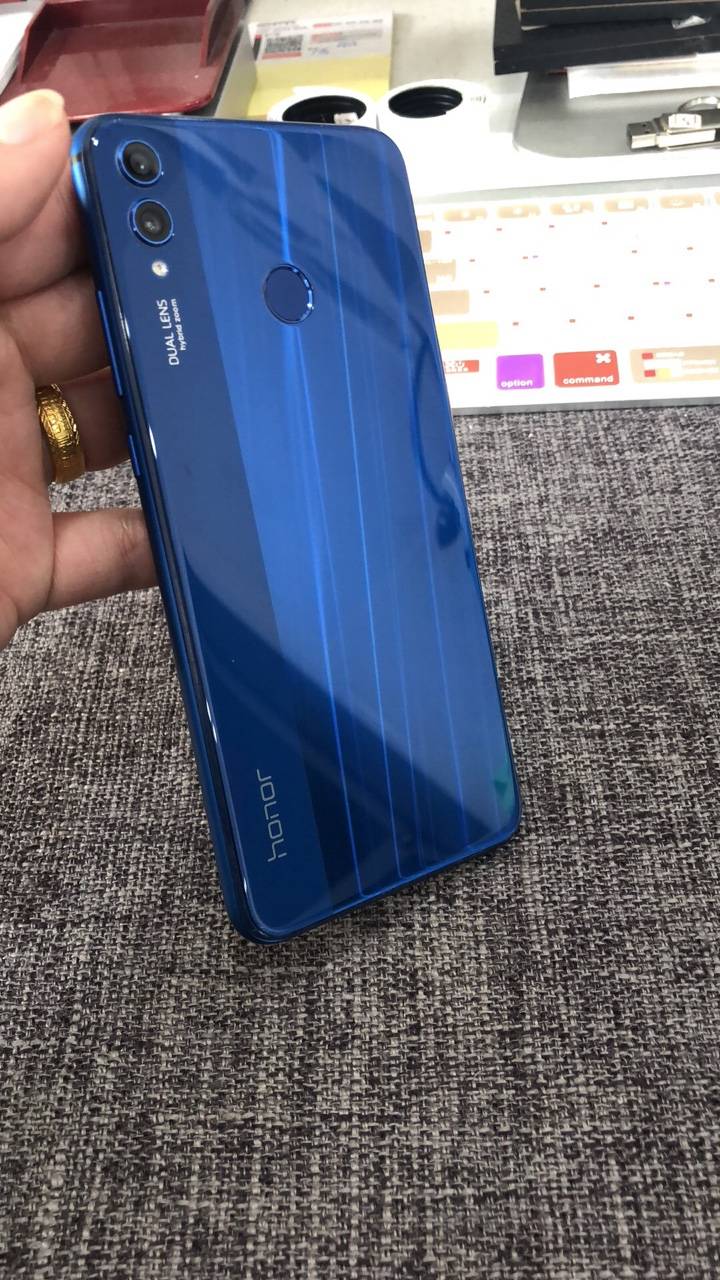 极品抵押到期华为8x 高配6 128g