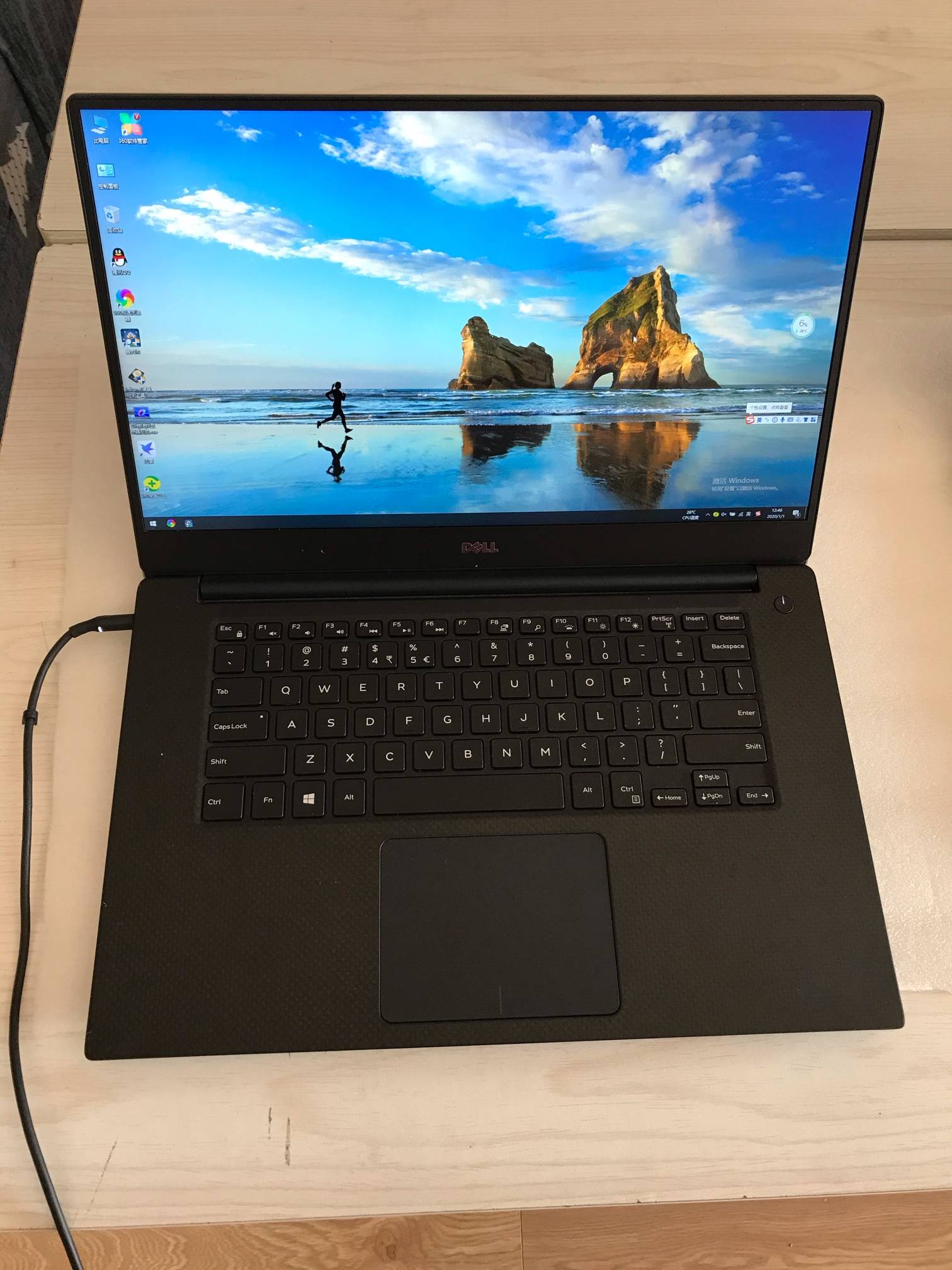 戴尔笔记本xps15-9550