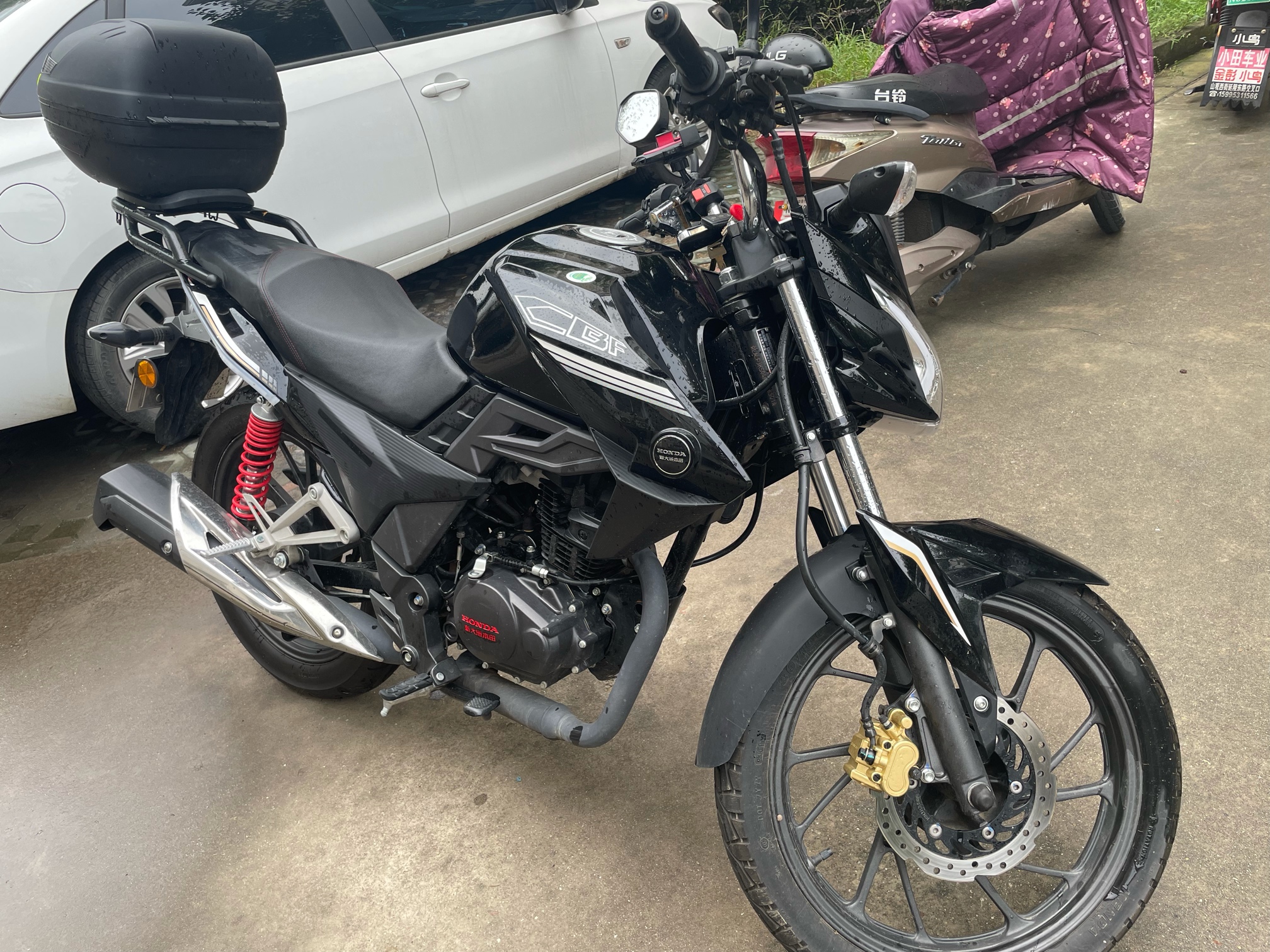 本田cbr150f摩托车街车转让