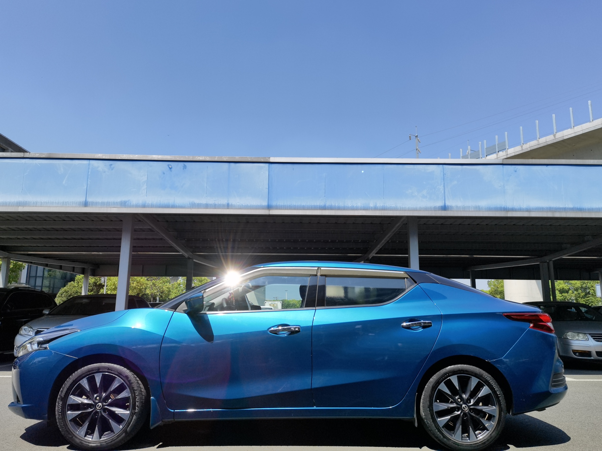 2017年一手尼桑经典家轿新款蓝鸟16自动天窗高配豪华型4万公里原版原