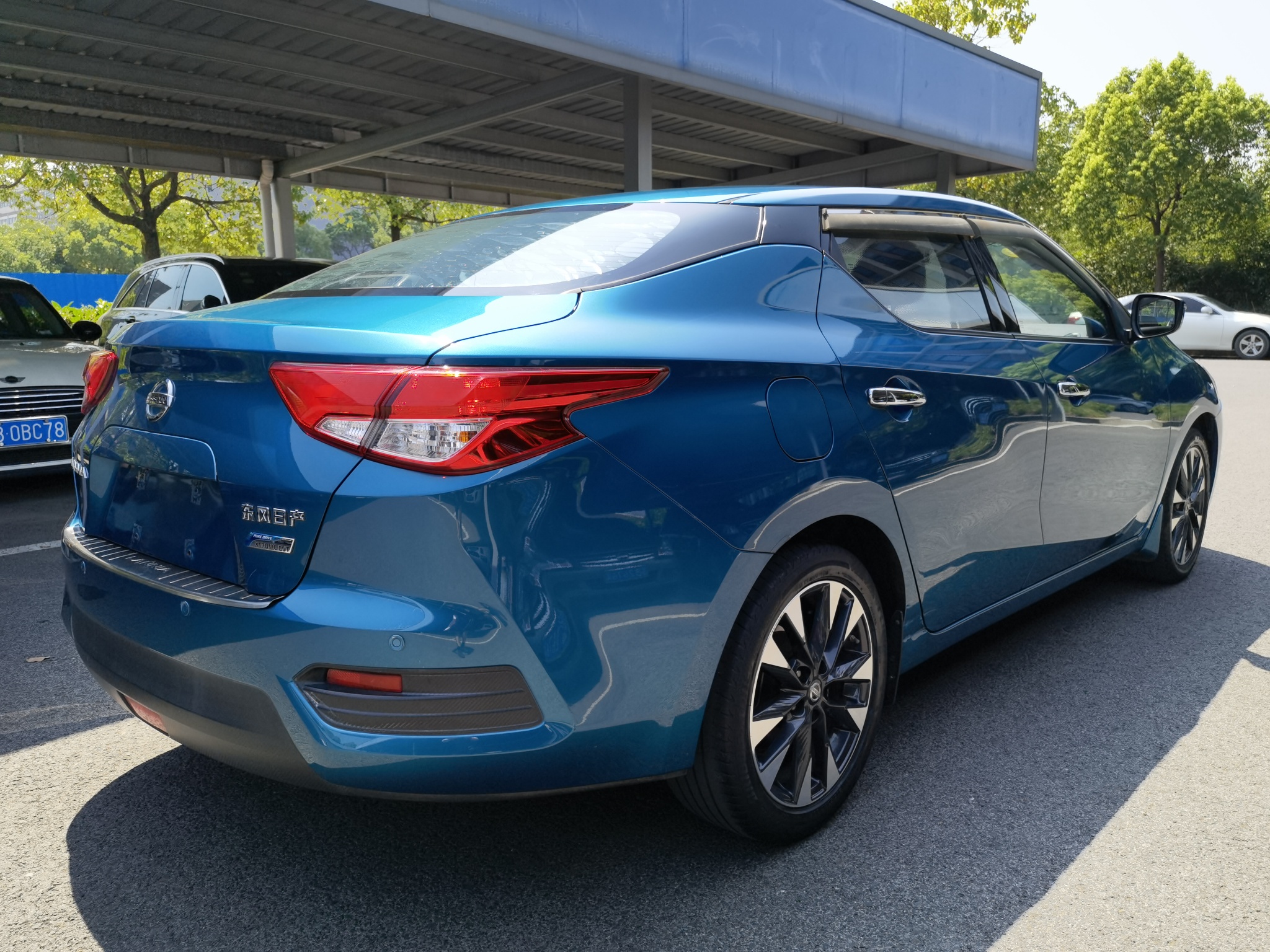 2017年一手尼桑经典家轿新款蓝鸟16自动天窗高配豪华型4万公里原版原