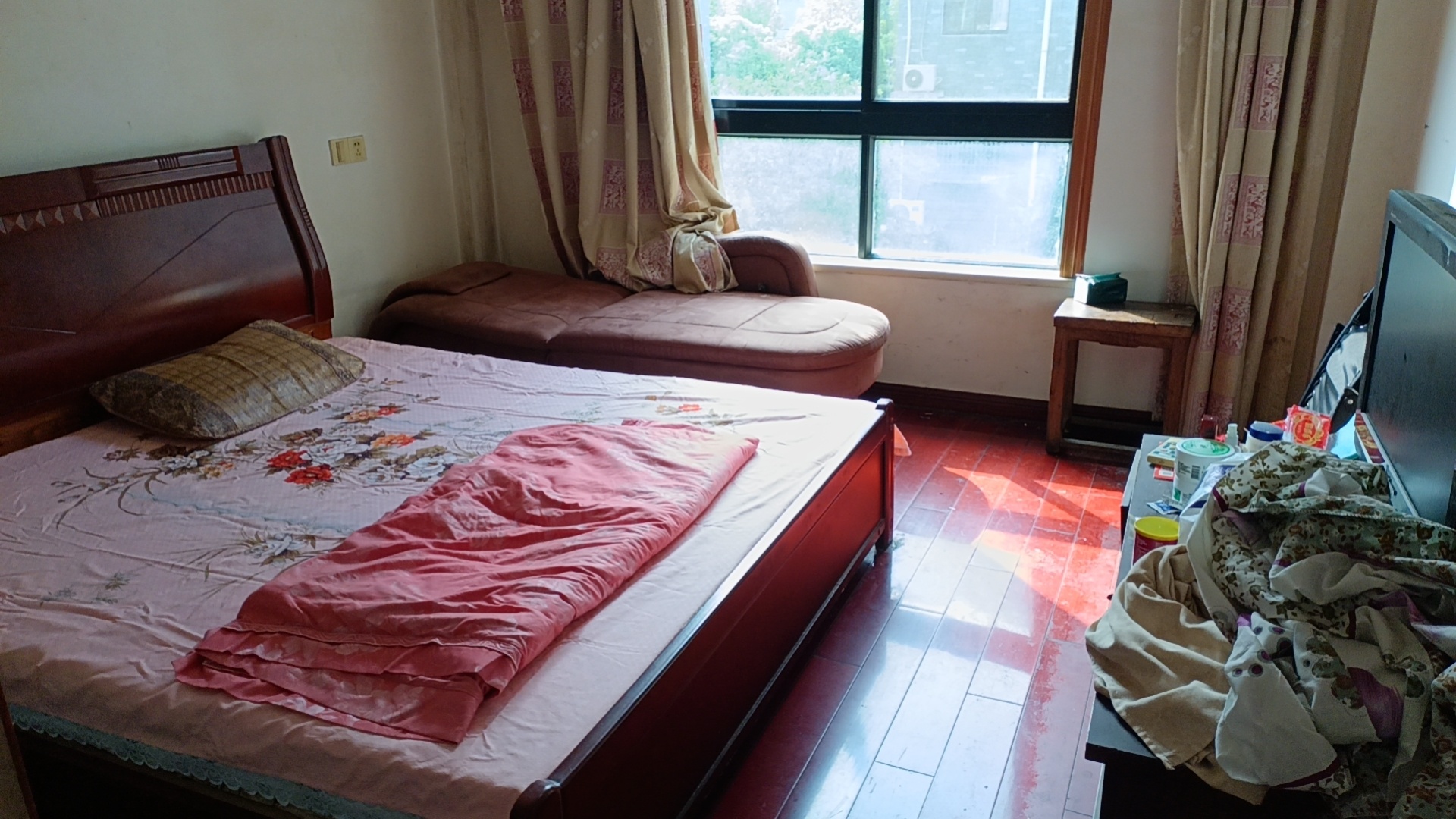 城南自住房70平方出售